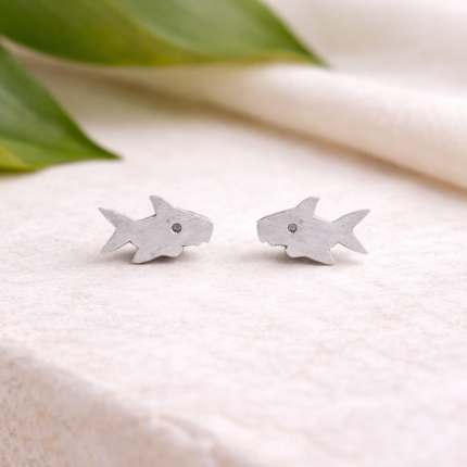 925 Sterling Silver Whale Stud Earrings – Graceful Ocean-Inspired Jewelry