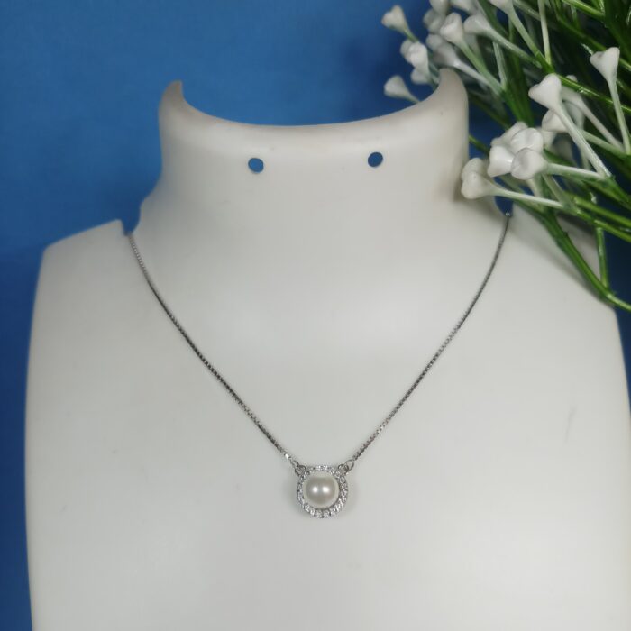 Classic 925 Silver Pearl Chain Pendant – Elegant & Versatile