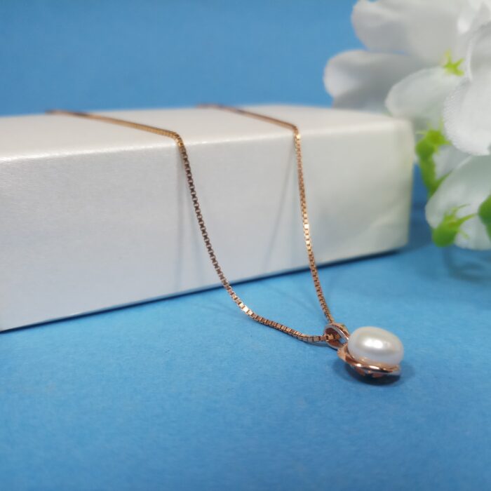 925 Sterling Silver Chain Pendant – Elegant & Versatile