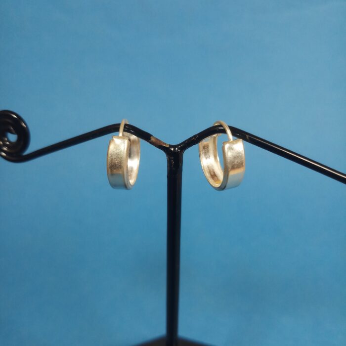 Men’s Sterling Silver Stud Earrings – Sleek & Stylish (small)