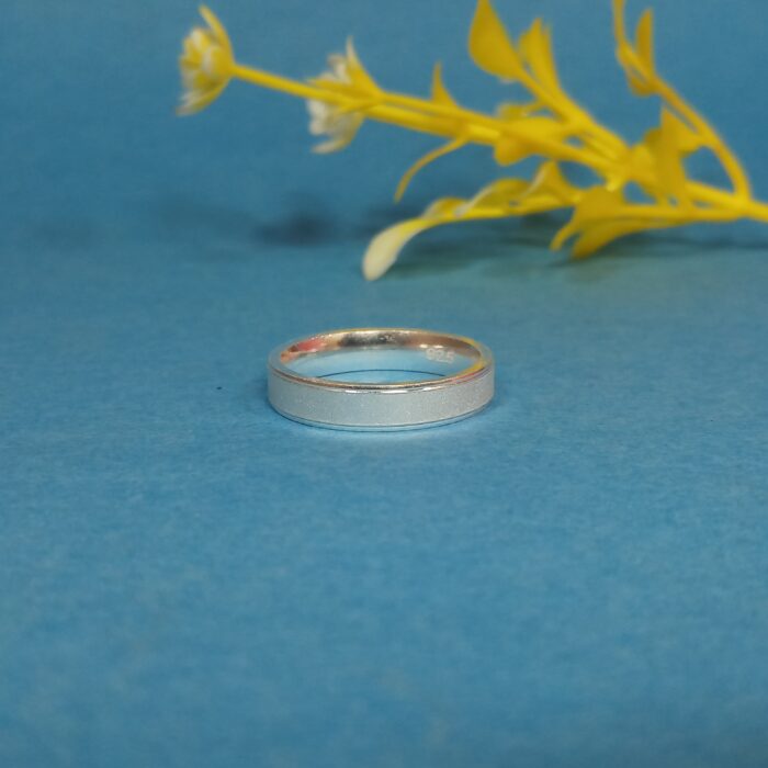High-Polish Sterling Silver Band Ring
