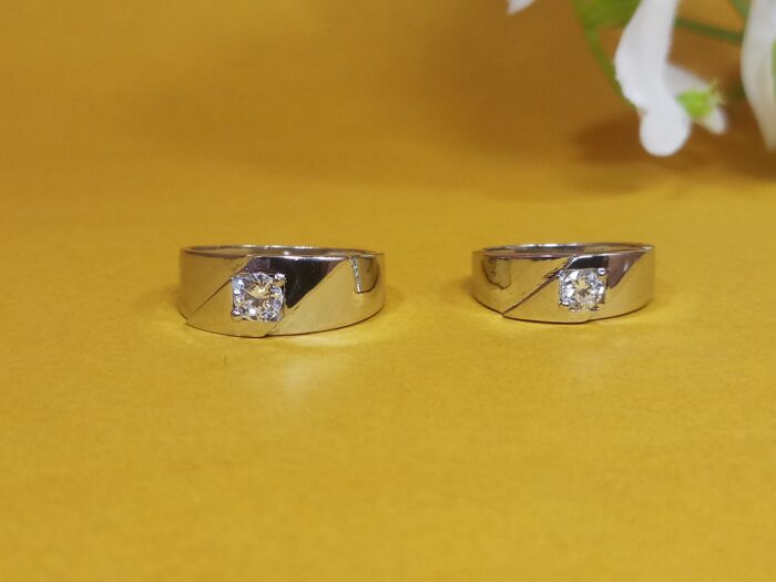 Elegant Silver Couple Rings – Perfect for Lovebirds