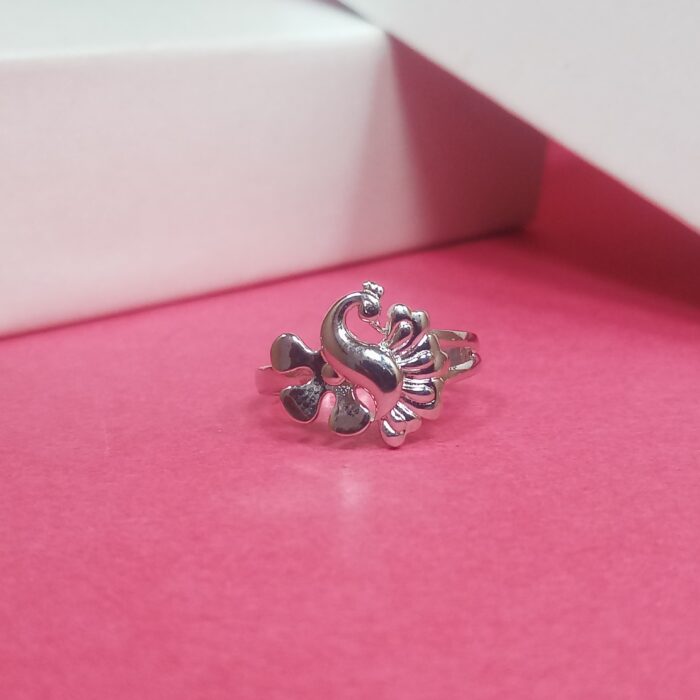 Classic Ladies' 925 Silver Peacock Ring – Perfect for Every Occasion