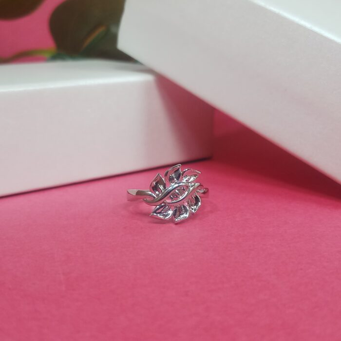 Premium Silver 925 Ring – Elegant & Timeless