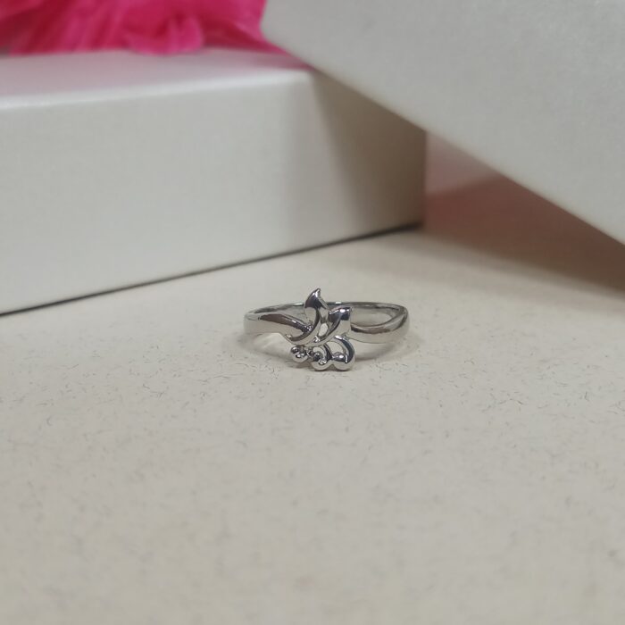 Elegant Silver 925 Ring – Timeless & Stylish