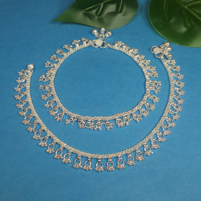 Exquisite Pure Silver Payal – Timeless Elegance for Your Ankles