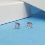 Sleek & Durable Gents Round Solitaire Studs for Everyday Wear