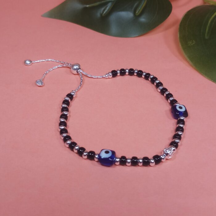 Silver Evil Eye Ladies Bracelet – Protection & Elegance