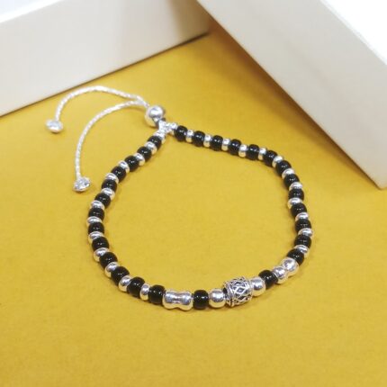 Dainty Evil Eye Bracelet – Chic & Meaningful Jewelry