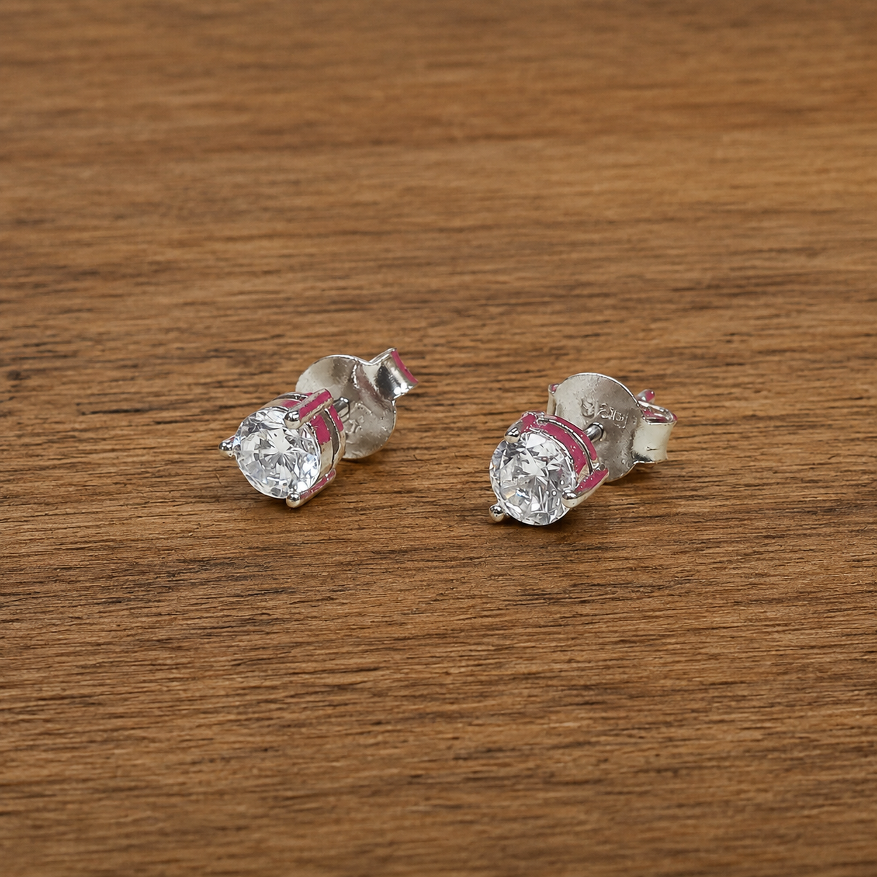 ChatGPT Image Aug 1, 2026, 02_16_55 PM Sleek & Durable Gents Round Solitaire Studs for Everyday Wear