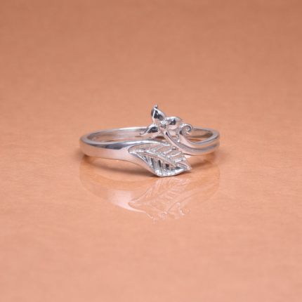 Timeless Silver 925 Ring – Elegant & Classic