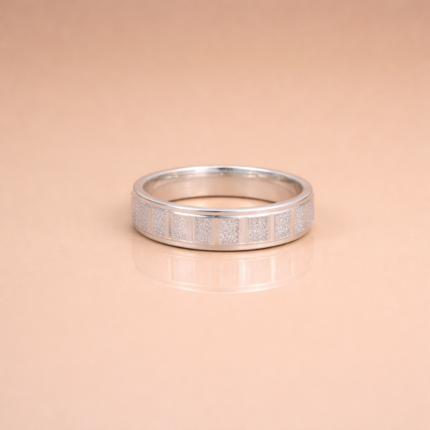 Timeless 925 Sterling Silver Band Ring