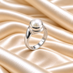 Elegant Handmade Silver Pearl Ring – Timeless Beauty(on order)