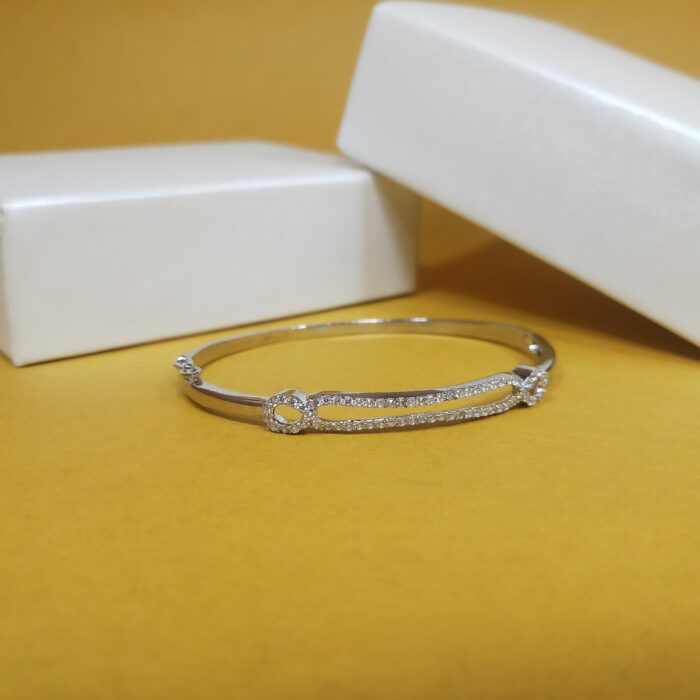 Handcrafted 925 Silver Kada for Women – A Touch of Tradition