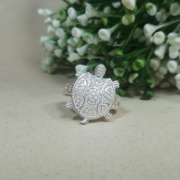 Elegant Pure Silver Tortoise Ring – Symbol of Longevity & Strength