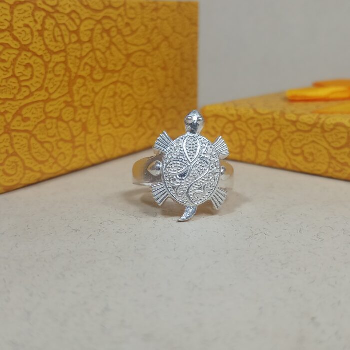 Pure Silver Tortoise Ring – Symbol of Wisdom & Prosperity