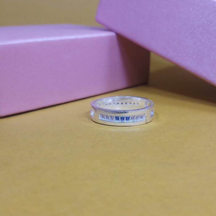 Pure Silver Thumb Ring – Bold, Stylish & Timeless