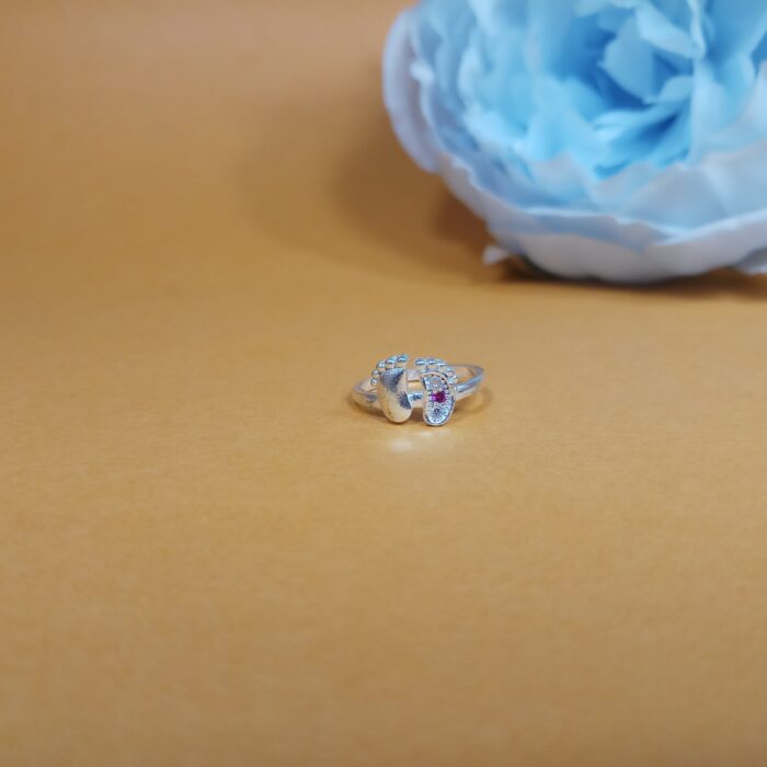 Tiny Sparkle – Pure Silver Kids Ring for Little Hands
