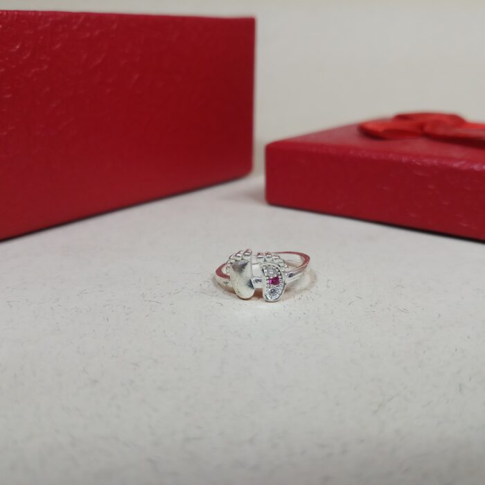Tiny Sparkle – Pure Silver Kids Ring for Little Hands