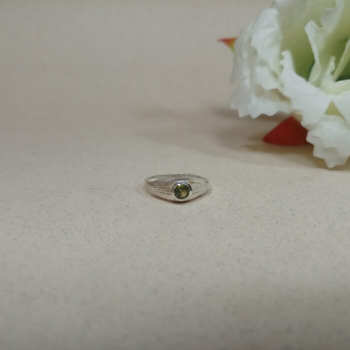 Pure Silver Kids Ring – Cute and Comfortable for Little Hands