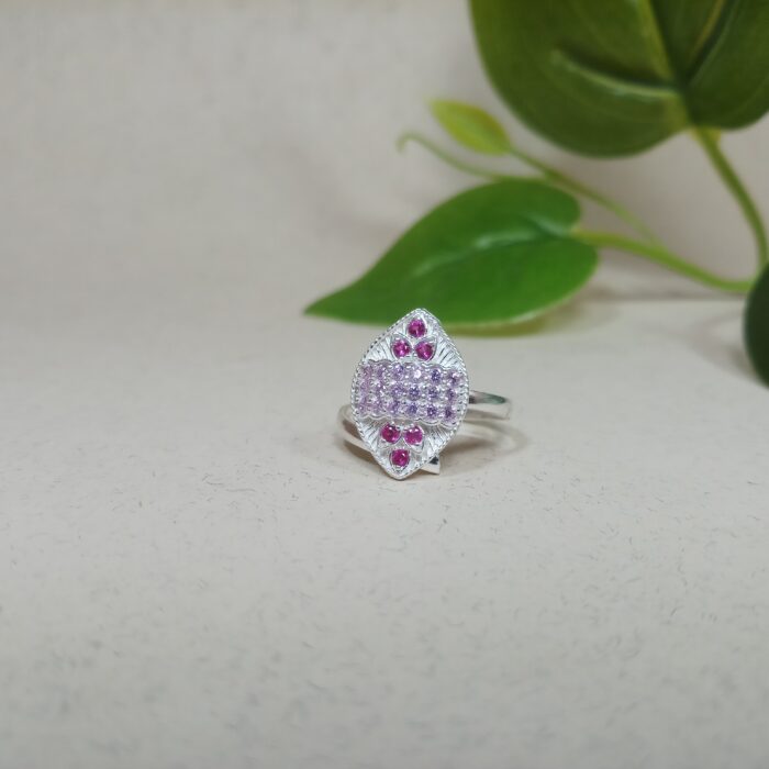Pure Silver Women's Ring – Timeless Elegance for Every Occasion