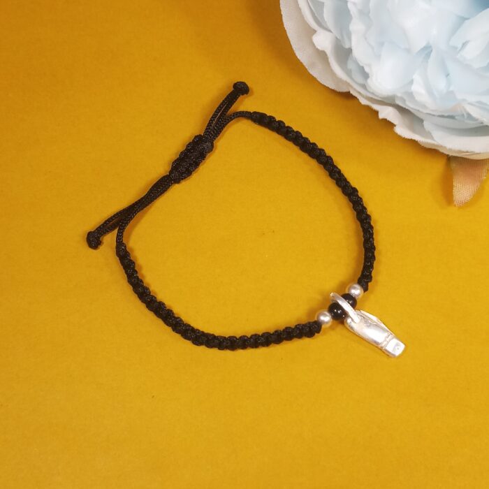 Pure Silver Women's Bracelet – A Touch of Elegant Sophistication