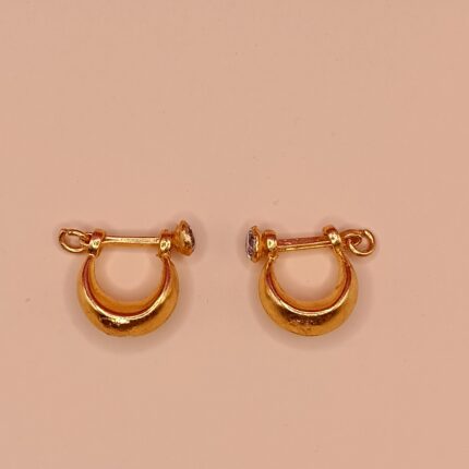Stylish Gents Golden Silver Murkiya Earring – Classic & Bold