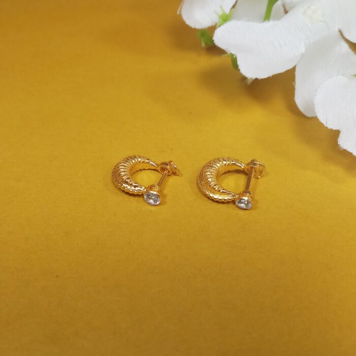 Traditional Gents Murkiya Earring – Bold Ethnic Golden Style for Men (24K Gold)