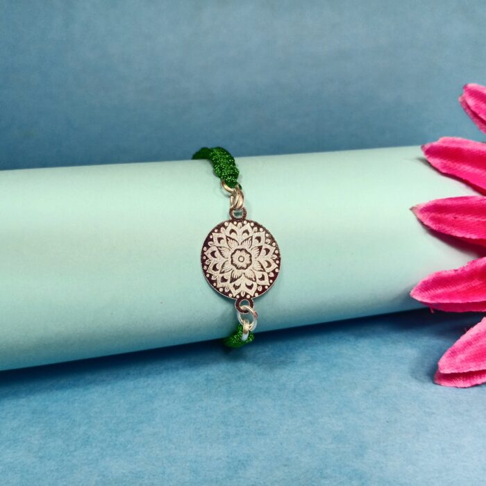 Design: Mandala Floral Engraving