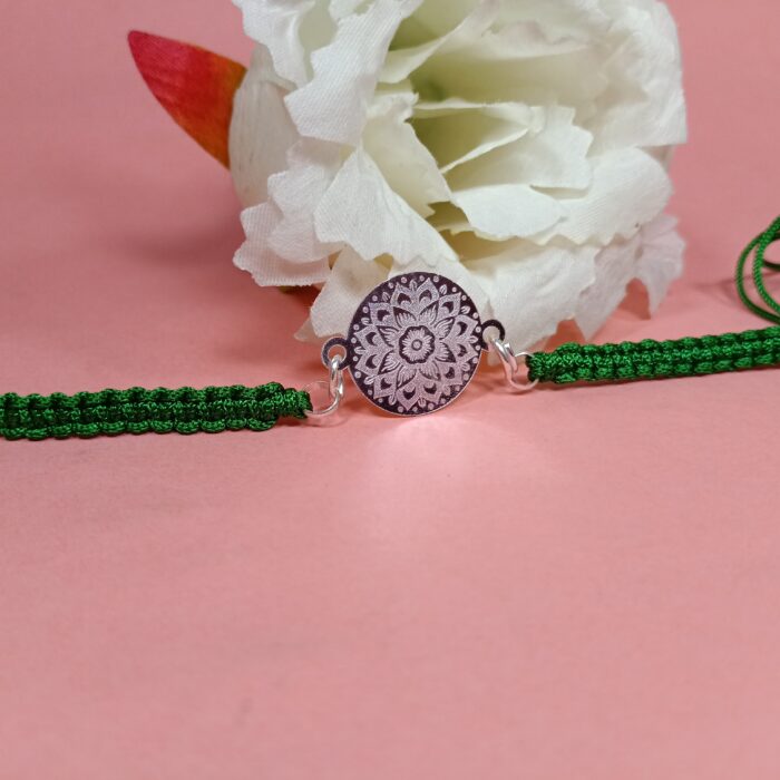 Design: Mandala Floral Engraving