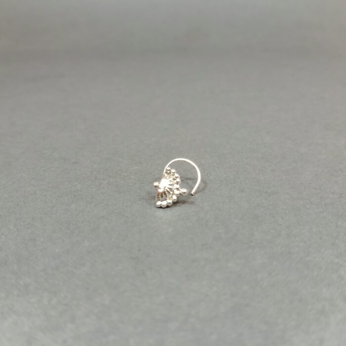 Dainty Silver Bloom Nose Pin: Delicate Floral Stud