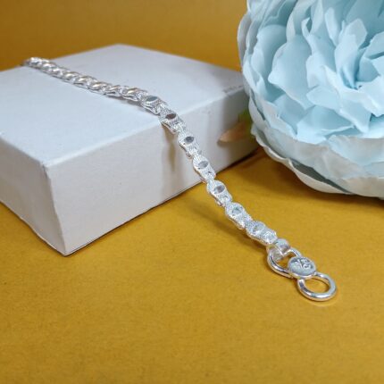 Pure Silver Designer Bracelet – Elegant Chain Link Style