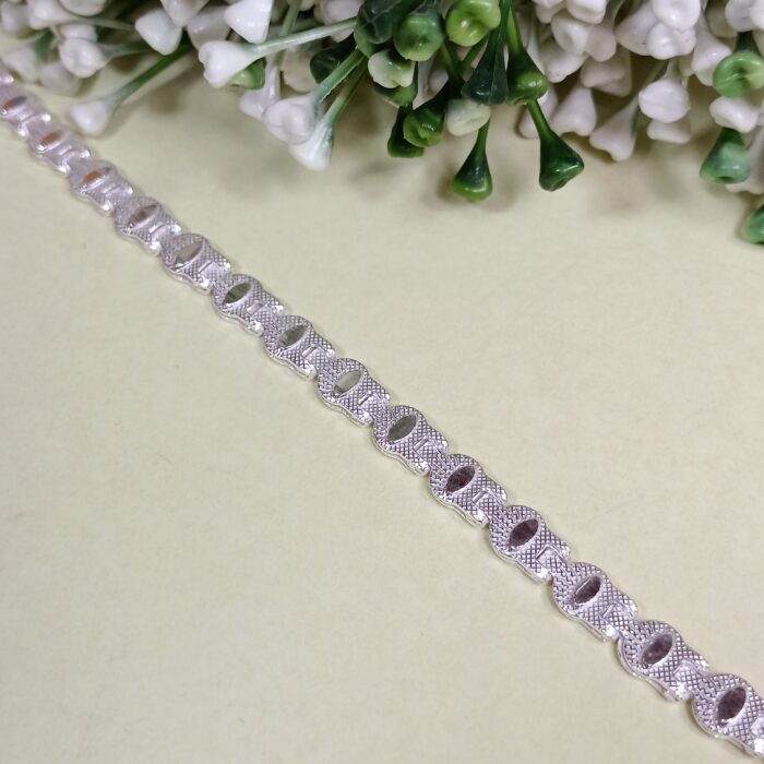 Pure Silver Designer Bracelet – Elegant Chain Link Style