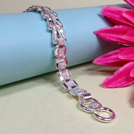 Pure Silver Designer Bracelet – Bold Geometric Chain Craft