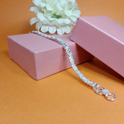 Pure Silver Textured Loop Bracelet – Elegant & Timeless Design