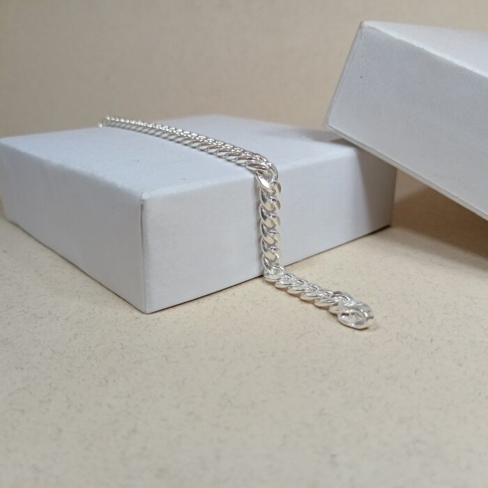 Unisex Pure Silver Everyday Bracelet