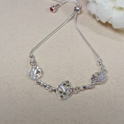 Emerald Bloom Pure Silver Bracelet – Adjustable Artistic Charm Design