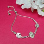 Emerald Bloom Pure Silver Bracelet – Adjustable Artistic Charm Design