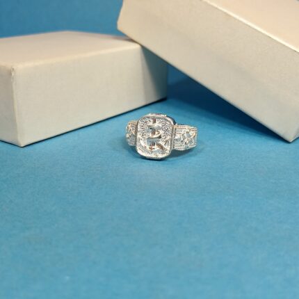 Pure Silver Stylish Ring – Bold “B” Engraved Design