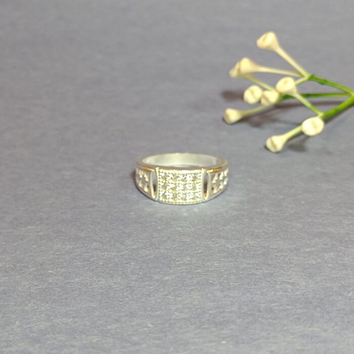 Classic Silver Men’s Ring