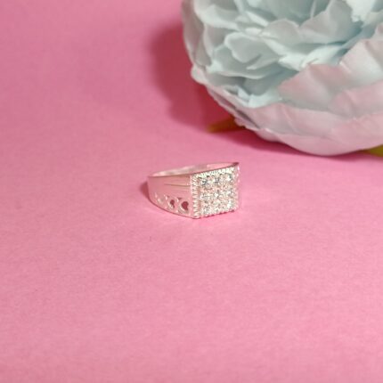 Elegant Silver Men's Ring