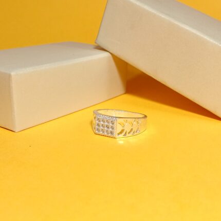 Regal Grid Pure Silver Ring