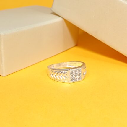 Leaf Crest Pure Silver Ring