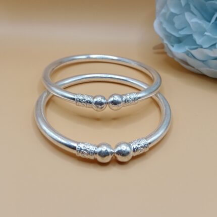 Pure Silver Engraved Beaded Bangles