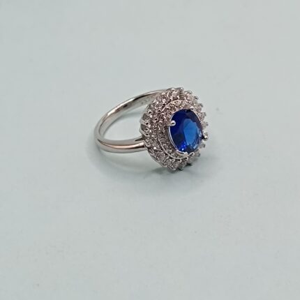 Royal Blue Oval Halo 925 Silver RingRoyal Blue Oval Halo 925 Silver Ring