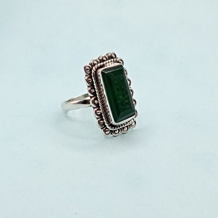 925 Sterling Silver Green Rectangular Stone Vintage Ring