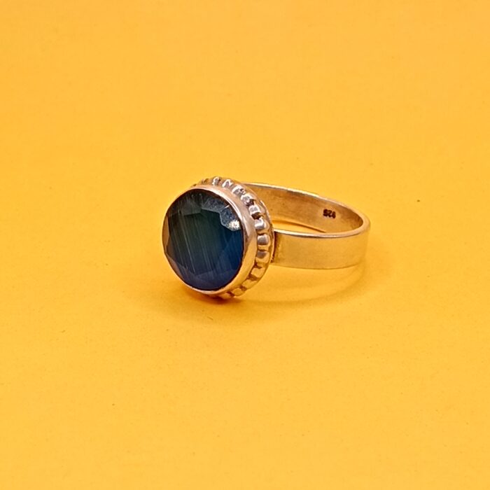 925 Sterling Silver Blue Onyx Round Ring