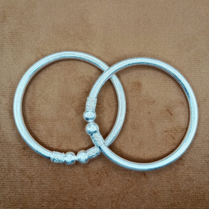 Pure Silver Engraved Beaded Bangles