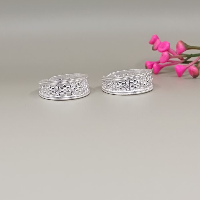 Classic Band Pure Silver Toe Ring