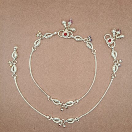 Pure Silver Floral Leaf Payal